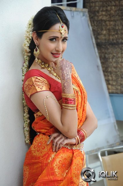 Pragya-Jaiswal-at-Mirchi-Lanti-Kurradu-Press-Meet